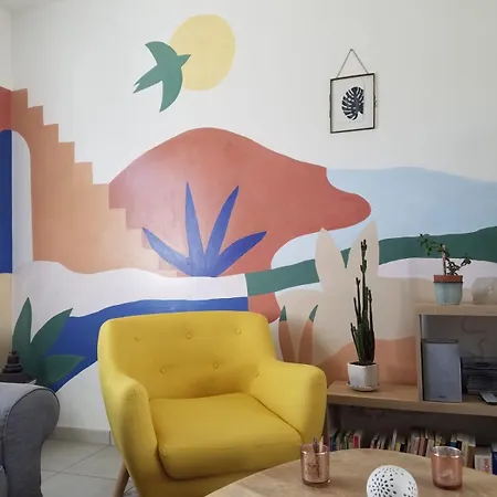 Maison Spacieuse Avec Jardin Clos Au Calme Casa de Férias *