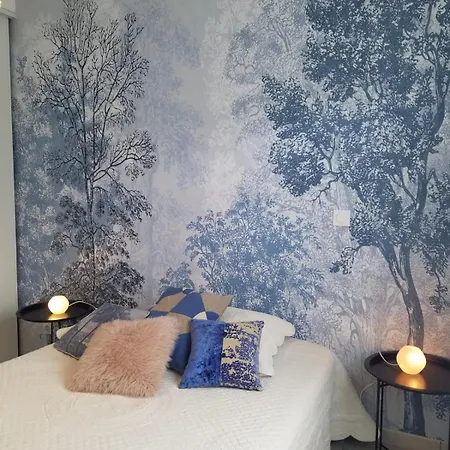 Hébergement de vacances Maison Spacieuse Avec Jardin Clos Au Calme *